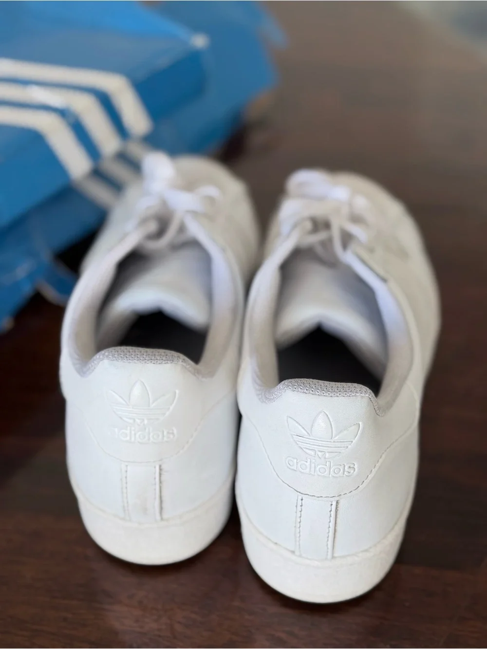 Adidas Men’s White Superstar Sneakers Sz 11.5